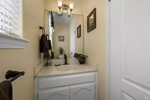 34 W Brookside Dr, Cloverdale, CA 95425 - Photo 8