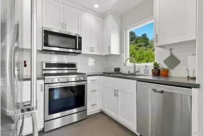 112 Glen Drive, Sausalito, CA 94965 - Photo 20