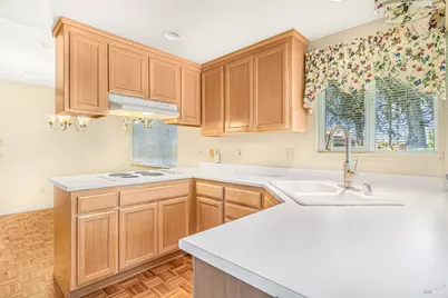 1 Meadowgreen Court, Santa Rosa, CA 95409 - Photo 12