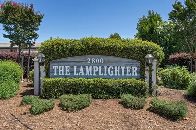208 Aileen Avenue, Santa Rosa, CA 95407 - Photo 14