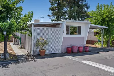 208 Aileen Avenue, Santa Rosa, CA 95407 - Photo 2