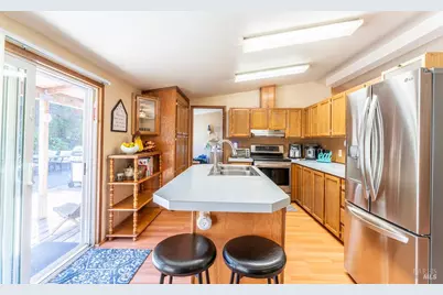 31290 Thomas Lane, Fort Bragg, CA 95437 - Photo 10