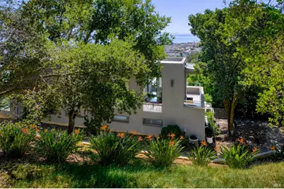 4755 Paradise Drive, Tiburon, CA 94920 - Photo 50