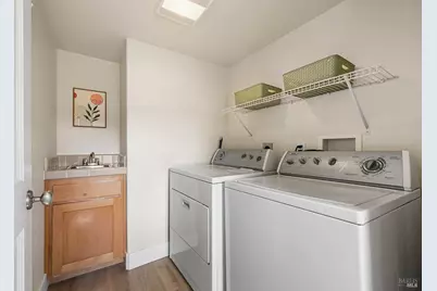 401 Lindberg Circle, Petaluma, CA 94952 - Photo 14