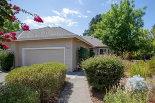 154 White Oak Dr, Santa Rosa, CA 95409 - Photo 2