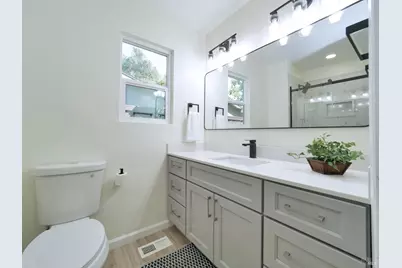 197 Rainier Circle, Vacaville, CA 95687 - Photo 12