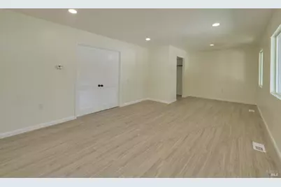 197 Rainier Circle, Vacaville, CA 95687 - Photo 6