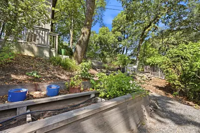 905 Robertson Road, Glen Ellen, CA 95442 - Photo 40