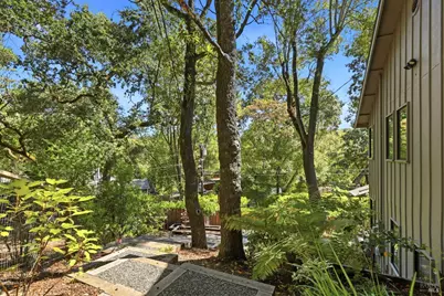 905 Robertson Road, Glen Ellen, CA 95442 - Photo 38