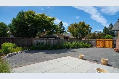 2236 Valdes Court, Santa Rosa, CA 95403 - Photo 26