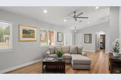 2236 Valdes Court, Santa Rosa, CA 95403 - Photo 4
