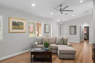 2236 Valdes Ct, Santa Rosa, CA 95403 - Photo 4