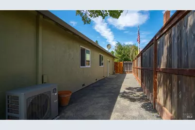 2236 Valdes Court, Santa Rosa, CA 95403 - Photo 22