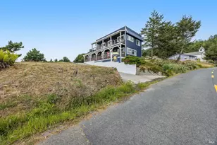 129 Lower Pacific Dr, Shelter Cove, CA 95589 - Photo 86