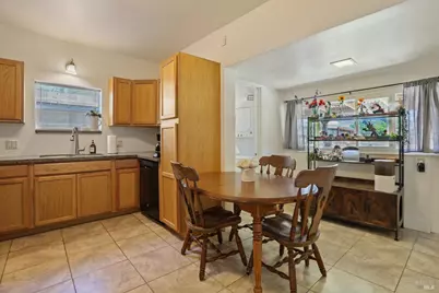 428 Montezuma Street, Rio Vista, CA 94571 - Photo 10