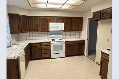 1520 Woodcreek Drive, Fairfield, CA 94534 - Photo 2