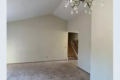 1520 Woodcreek Drive, Fairfield, CA 94534 - Photo 6
