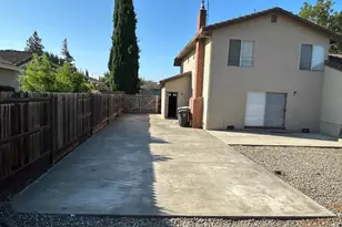 1520 Woodcreek Dr, Fairfield, CA 94534 - Photo 22