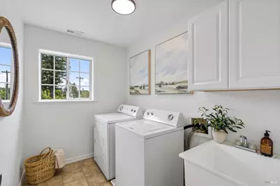 17503 Johnson Avenue, Sonoma, CA 95476 - Photo 32