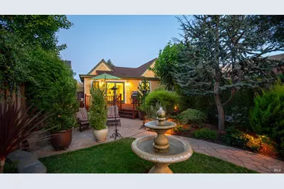 614 E Street, Petaluma, CA 94952 - Photo 28