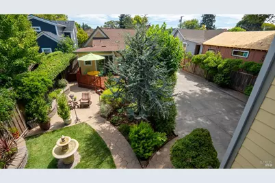 614 E Street, Petaluma, CA 94952 - Photo 38