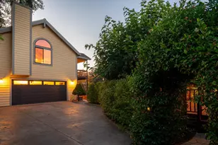614 E St, Petaluma, CA 94952 - Photo 48