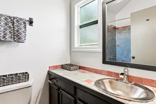 614 E St, Petaluma, CA 94952 - Photo 46