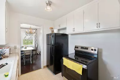129 Hermosa Avenue, Vallejo, CA 94589 - Photo 10
