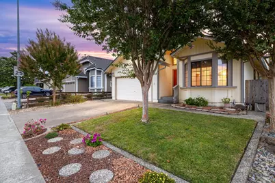 1409 Magnolia Avenue, Rohnert Park, CA 94928 - Photo 2