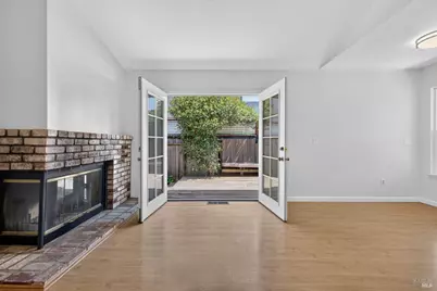 16 Ahlstrom Drive, Cotati, CA 94931 - Photo 6