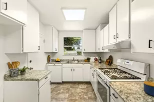 210 Homewood Ave, Napa, CA 94558 - Photo 12