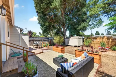 210 Homewood Avenue, Napa, CA 94558 - Photo 26