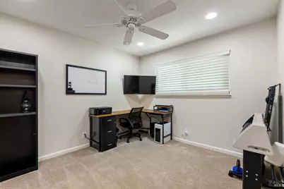 613 Isabella Court, Vacaville, CA 95687 - Photo 24