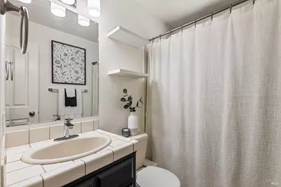 613 Isabella Court, Vacaville, CA 95687 - Photo 16