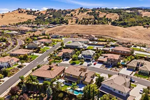 310 Rolling Sage Cir, Vacaville, CA 95688 - Photo 70