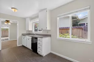 127 Kerns Ct, Napa, CA 94558 - Photo 8