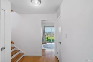 335 Skyline Dr, Vallejo, CA 94591 - Photo 22