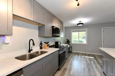 3316 Sonoma Highway, Napa, CA 94559 - Photo 14