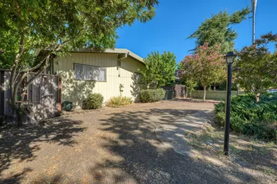 7295 Marina Court, Clearlake, CA 95422 - Photo 6