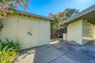 7295 Marina Ct, Clearlake, CA 95422 - Photo 36