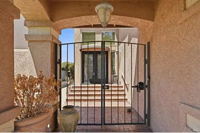 29 Lighthouse Court, Napa, CA 94559 - Photo 2