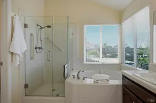 29 Lighthouse Ct, Napa, CA 94559 - Photo 32