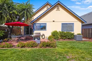 2158 Rachel Dr, Santa Rosa, CA 95401 - Photo 26