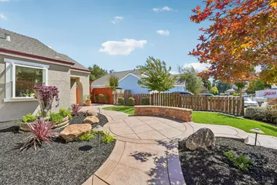 515 Poppy Circle, Benicia, CA 94510 - Photo 2