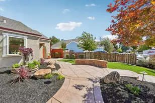 515 Poppy Cir, Benicia, CA 94510 - Photo 2