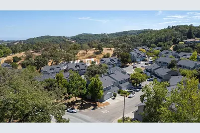 2 Pinewood Lane, Novato, CA 94947 - Photo 26