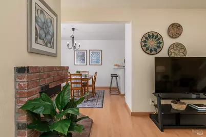 2 Pinewood Lane, Novato, CA 94947 - Photo 8