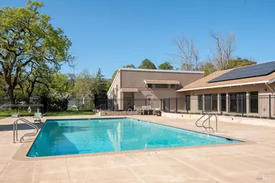 2 Pinewood Lane, Novato, CA 94947 - Photo 30