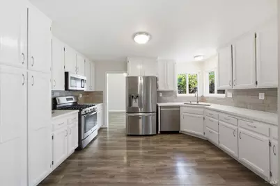 1890 Howard Drive, Windsor, CA 95492 - Photo 12