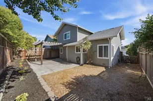 1890 Howard Dr, Windsor, CA 95492 - Photo 40